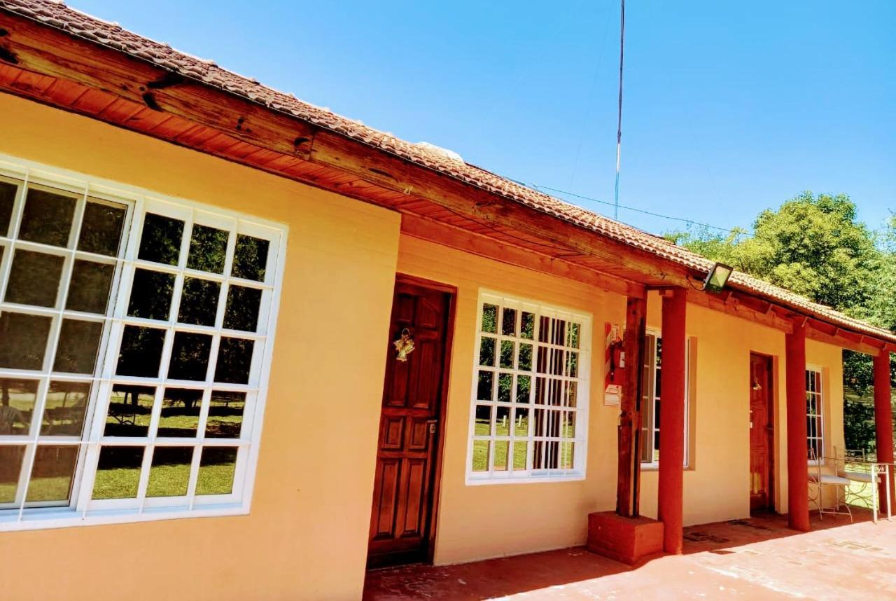 Posada Quinta Pata Ezeiza Zewnętrze zdjęcie
